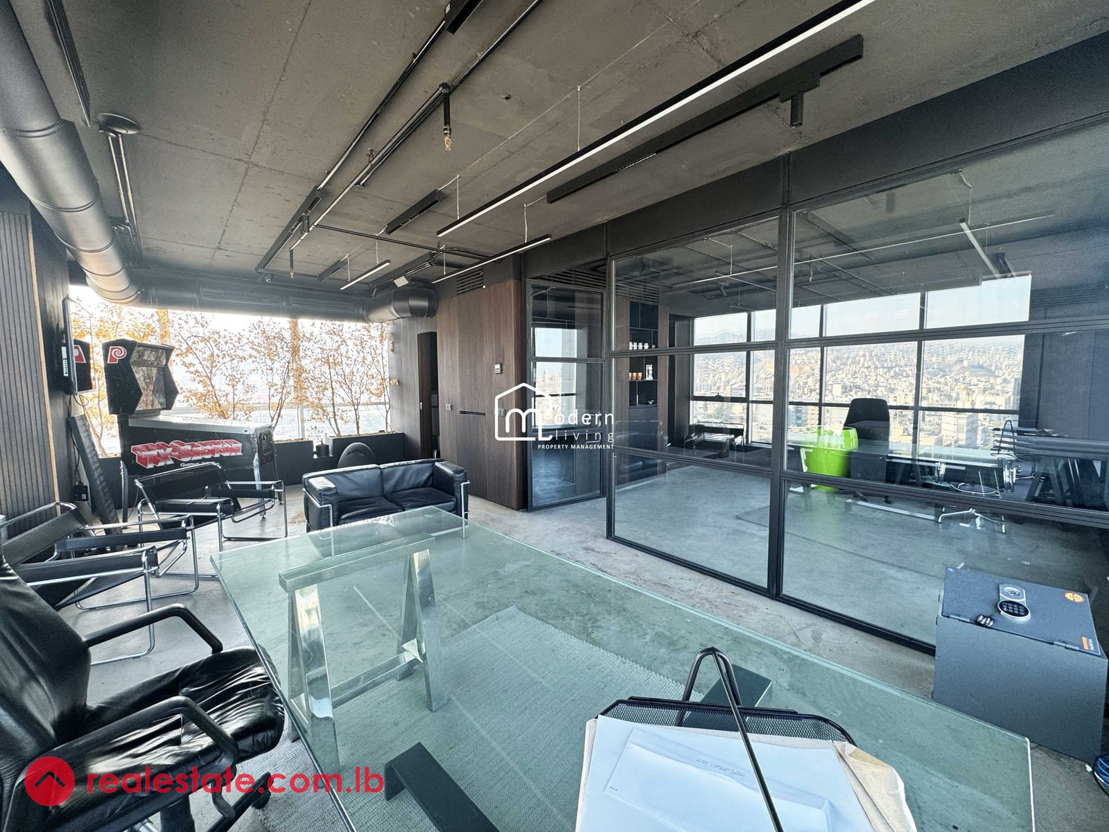 127 Sqm | Office For Sale in Mirna Chalouhi — Hub Realtors