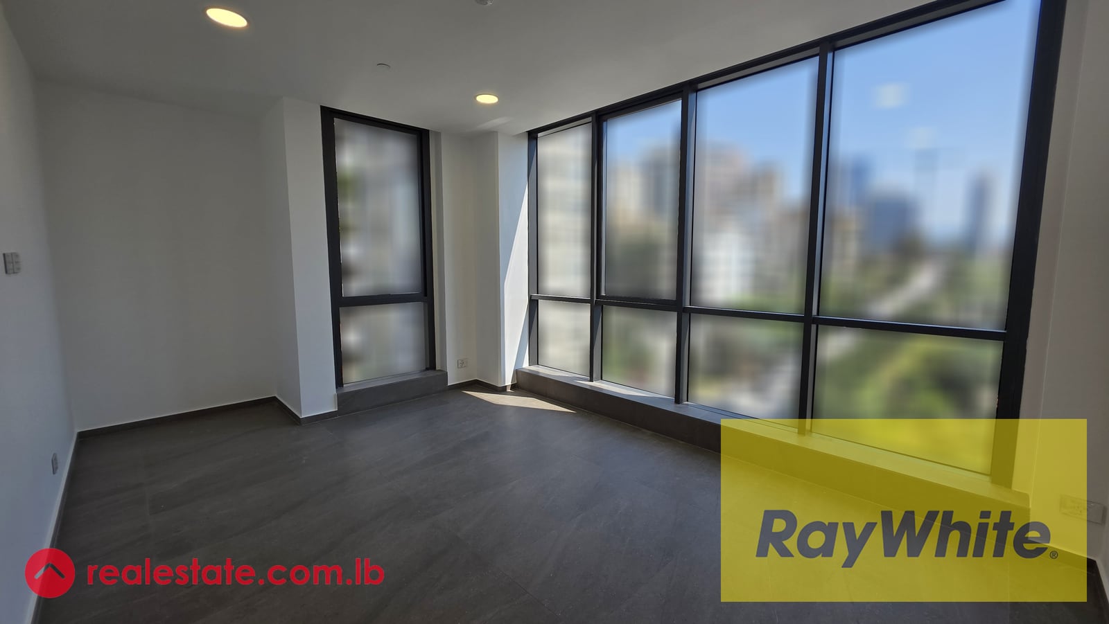 Office For Sale in Horch Tabet — Hub Realtors