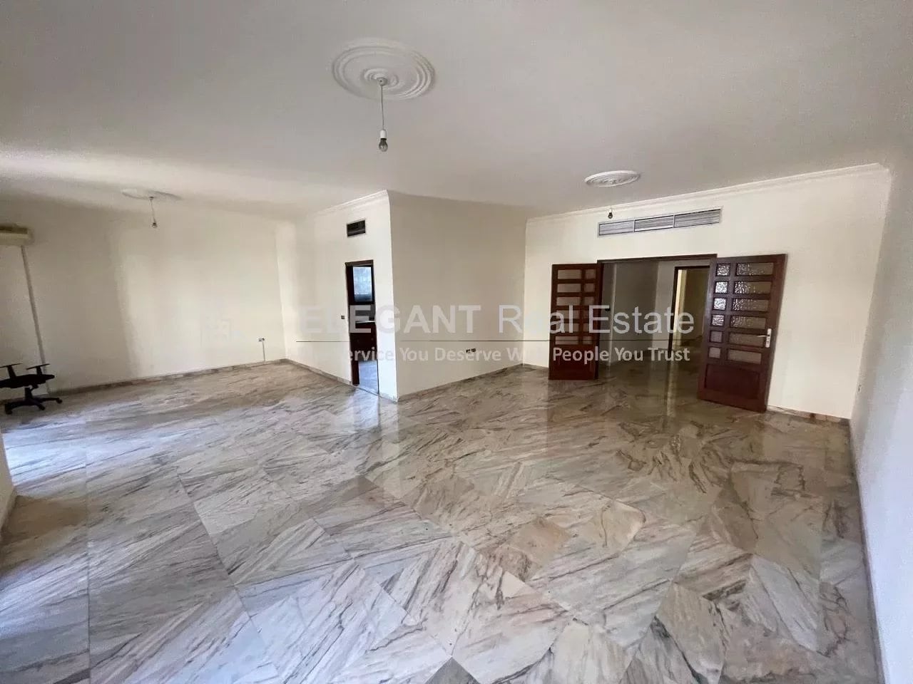 Beautiful Apartment | Spacious | Jnah — Hub Realtors
