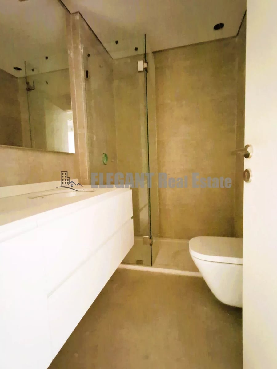 Spacious with Panoramic City View | For Rent | Ain El Mraiseh — Hub Realtors