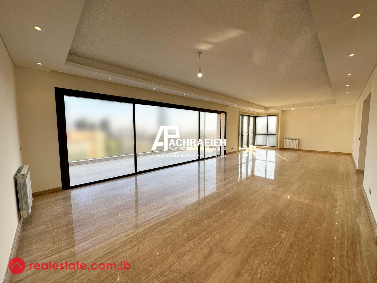 Golden Area | 420 Sqm | Terrace — Hub Realtors